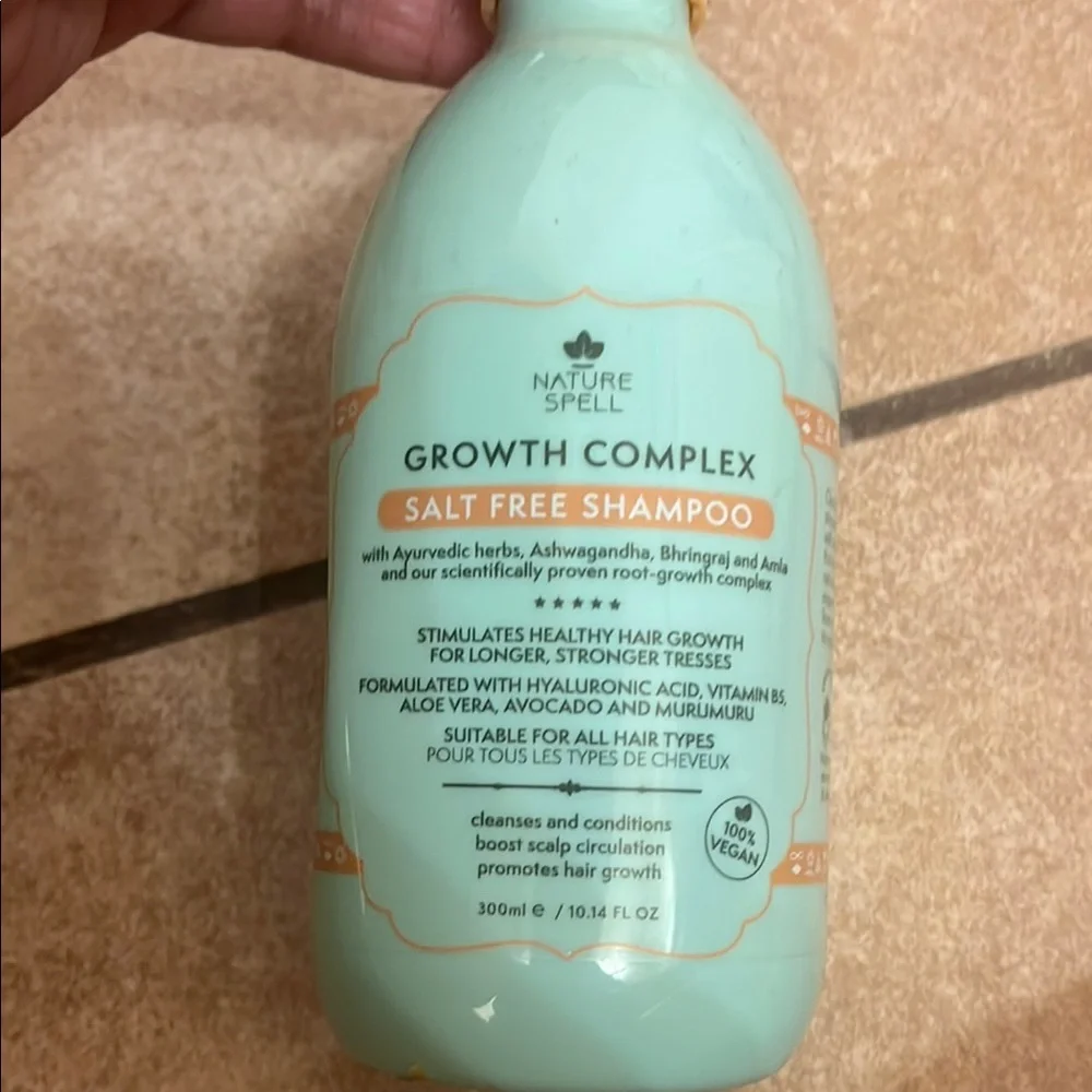 Mint Green Hair Care conditioner for Healthy Hair